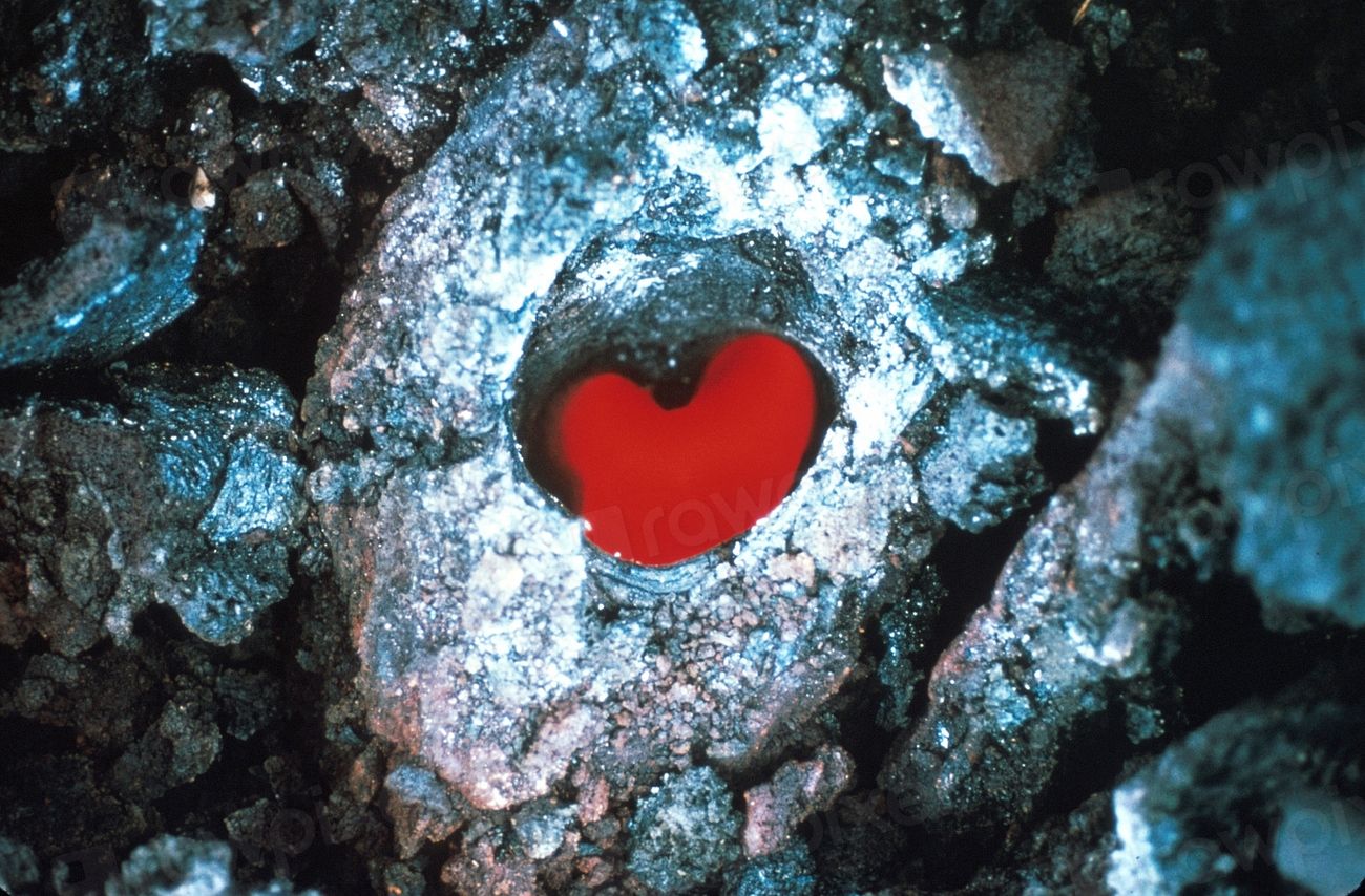 Kīlauea volcano lava